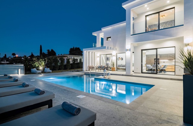 Vatia Villas
