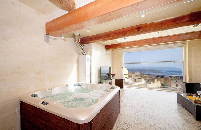 Veduta Holiday Home Qala