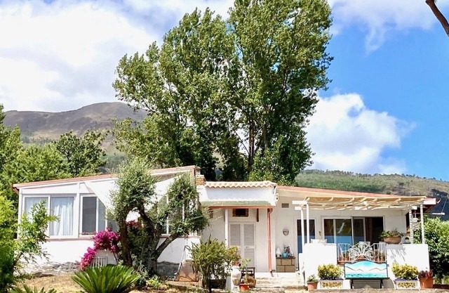 Vesuvio Country House