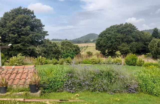 Viaterra House. A short distance from Rome, lake and sea. Suitable for couples.