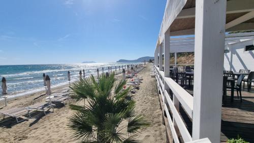 VILLA a 5 MINUTI DAL MARE