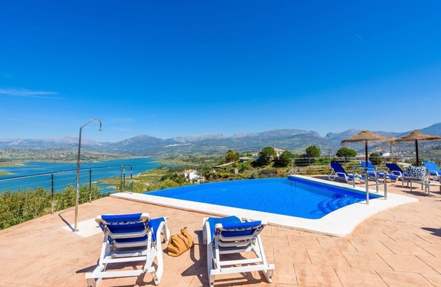 Villa Adelfas Viñuela by Ruralidays