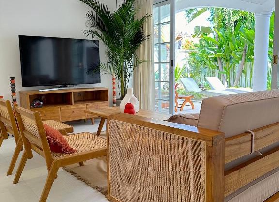 Villa Brigitte Bardot - Modern Family Residence