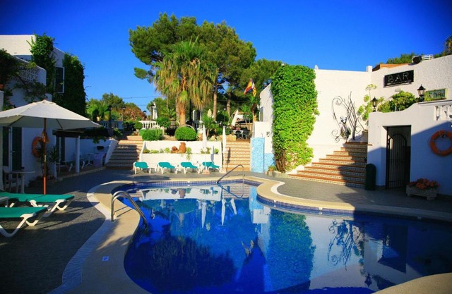 Villa Columbus Rooms and Restaurant