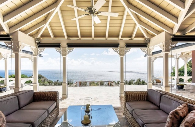Villa Cristobal (3/5 Rooms)