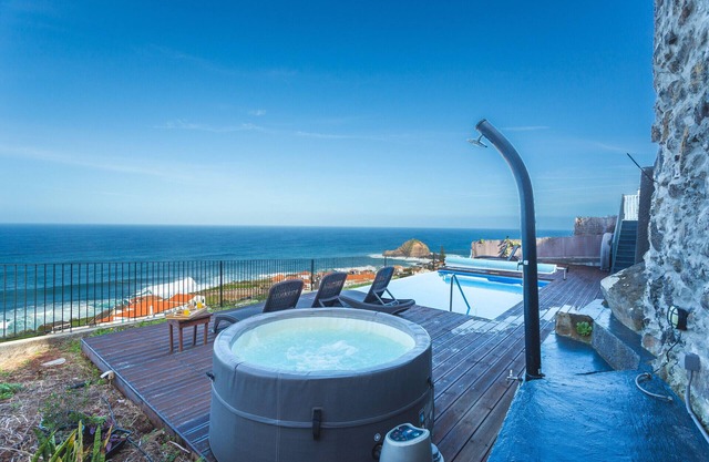 Villa das Escaleiras by Atlantic Holiday