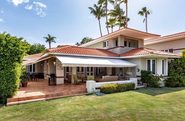 Villa Dorada - Exquisite Caribbean Retreat in Dorado Beach