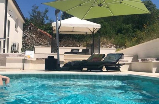 Villa Elysium with heated Pool