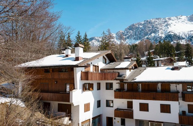 Villa Franchetti - Stayincortina
