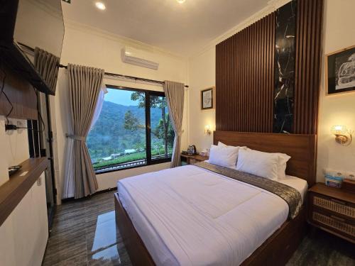 Villa Garden Grove