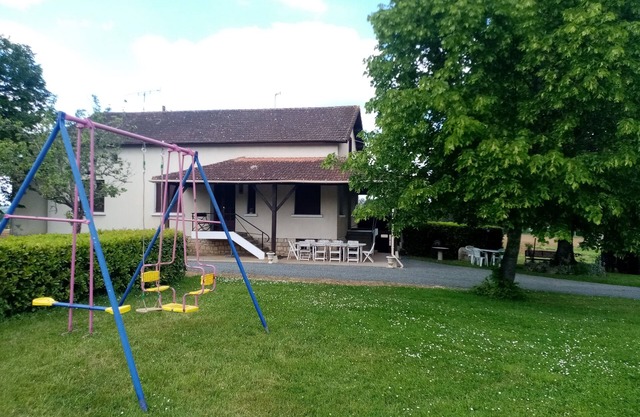 Villa . Ideal for a group of friends or a large family.