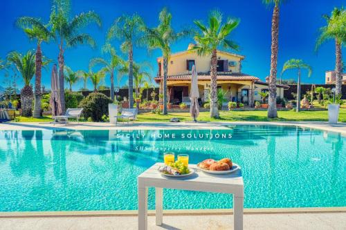 Villa Le Palme Deluxe con piscina Salata By Sicily Home Solutions