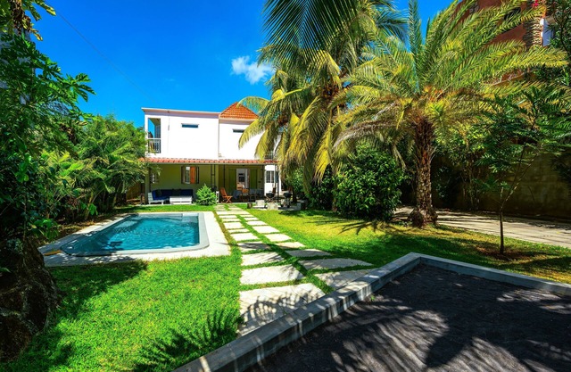 Villa Makaray 6 bedrooms swimming pool petanque