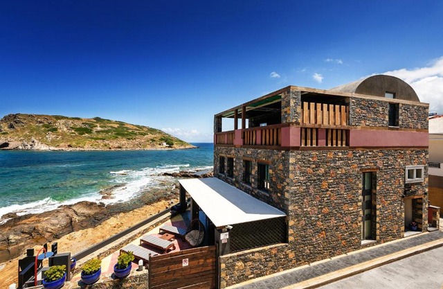Villa Menelaos