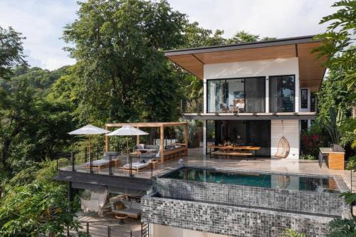 Villa Nof Yam - Luxury Ocean View, Santa Teresa