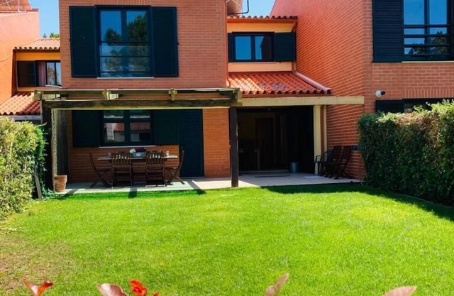 Villa of V3 - Mira Villas - Pool and garden