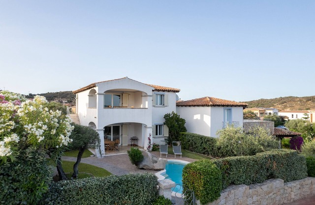 Villa Olive - pool retreat near Lu Impostu Beach