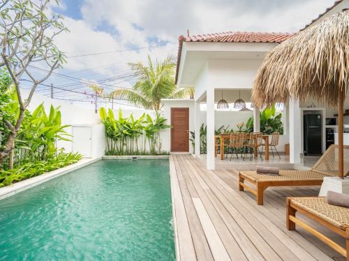 Villa Sana in Nyanyi Beach - Close to Luna Beach Club