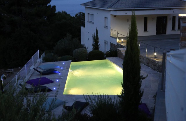 VILLA SEA AND MOUNTAIN