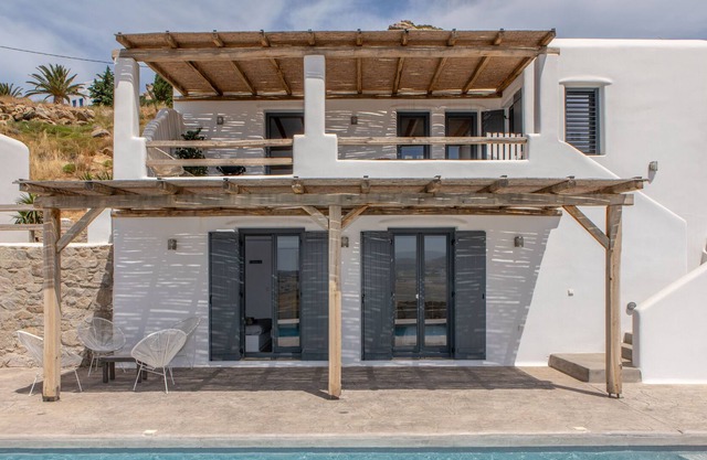 VILLA SEAROCKS NAXOS Mikri Vigla 8 people