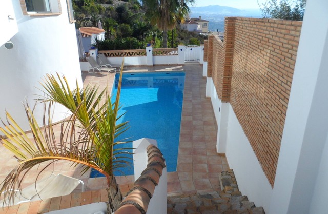 Villa 'Torre Del Mar' with Sea View, Wi-Fi and Air Conditioning