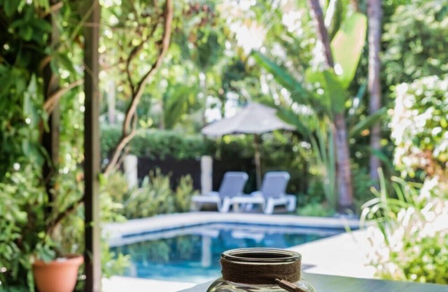 Villa Vakoa - Tranquil Villa With Lush Gardens