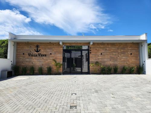 Villa Vene: Entre o Beto Carrero e o Mar