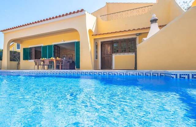 Villa w/heatable pool & garden, Santa Eulália