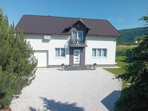Villa 'Whispering Pines' Ilidža