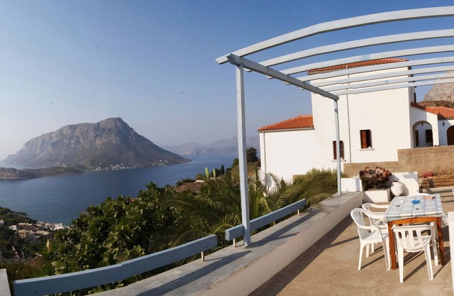 Villa with astonishe view,breath taking sunset, near the sea and climbing paths
