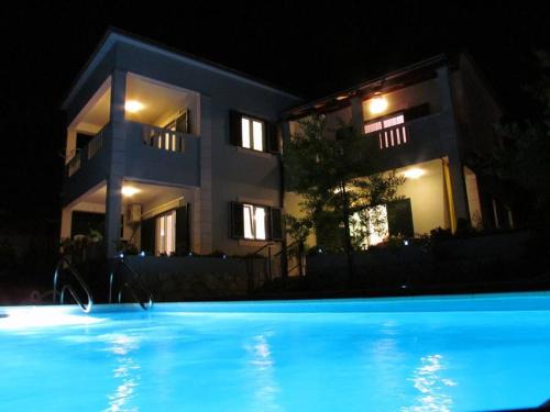 Villa with garden and pool Supetar Island Brac