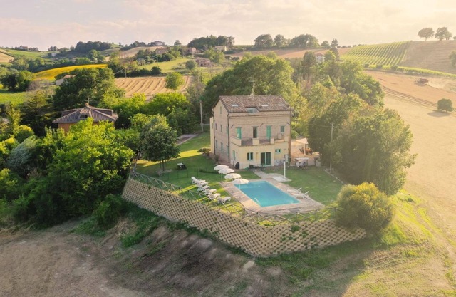 Villa with private pool and incredible view