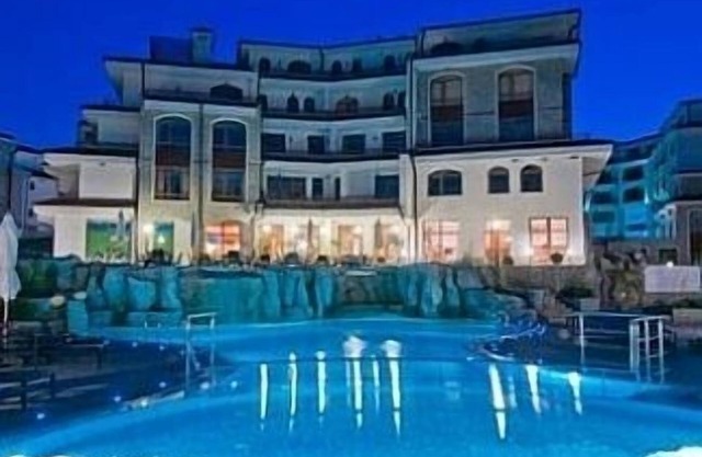 Villa With Private Pool And Sea Views