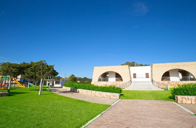 Villa with sea view in the Magicsea Residence in Torre Pali
