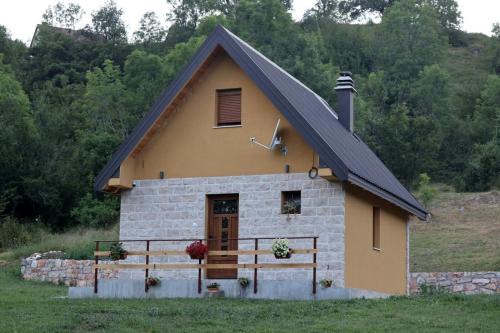 Village House Baco