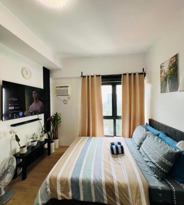 Vinia Infinity Studio 3 Near Malls and MRT Station