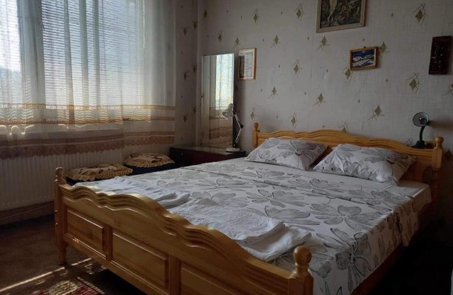 Vintage Vibes - Family Flat in a Quiet Area