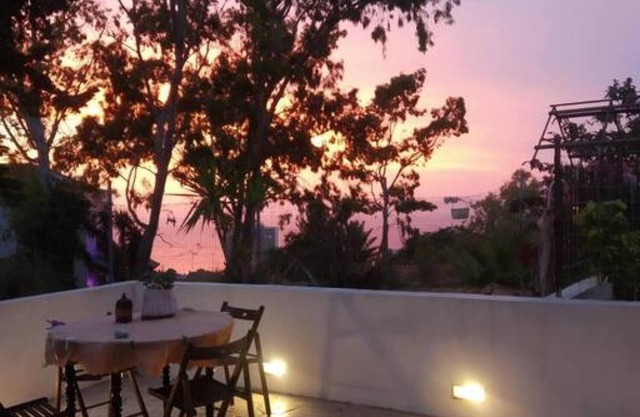 Violeta s Seaview Apartment in Rhodes