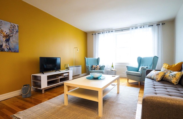 Visit Qc City Old Town in Family - 1 400 ft2 appartment