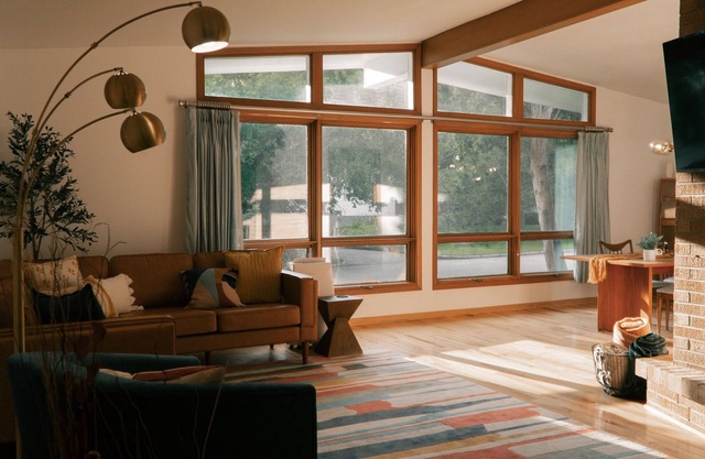 Visit the Mid-Mod! Beautiful Mid-Century Modern Home!