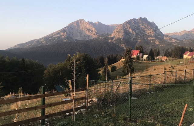 Vista Pitomine ,planinska kuća u blizini Crnog jezera