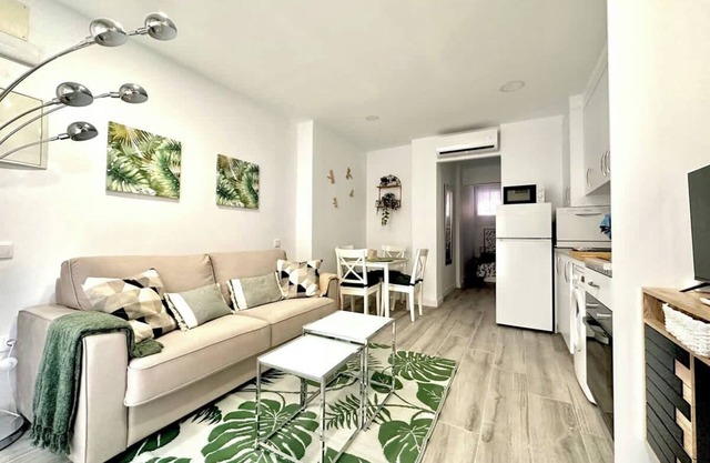 Vivodomo | Free parking, modern, 5 min to subway