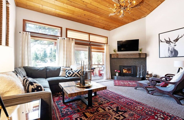 Voted Best By our Guests. Stylish + Central. Clean & Comfy. Amenity loaded.