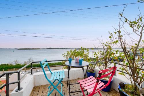 Vue exceptionnelle - Maison pour 4 - 100m plage