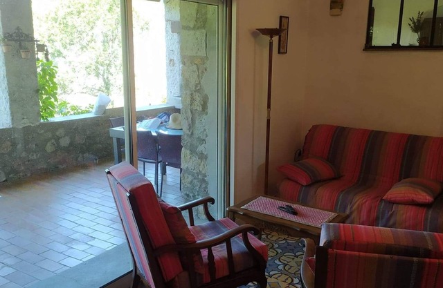 vue panoramique dans l'un des "Plus beaux villages de France" à Balazuc.