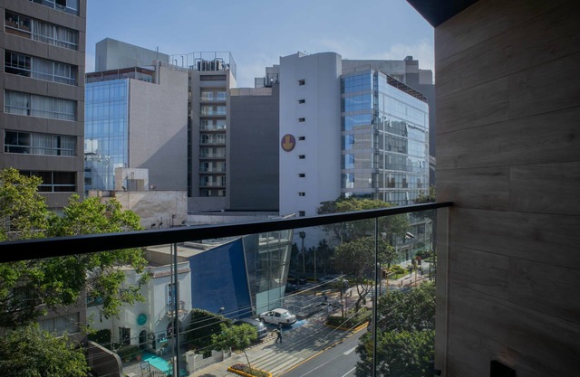 w Striking 2BR w Terrace in Miraflores