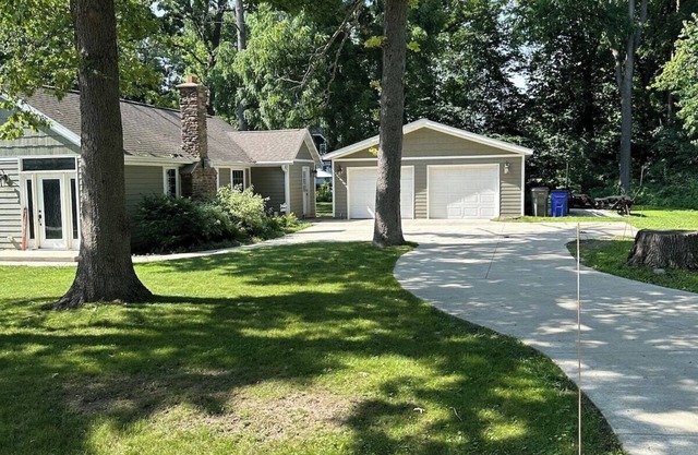 W179-Pearl · Muskego Getaway