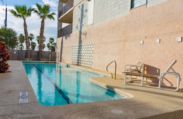 Walk to Beach - Heart of Entertainment District 1 Bedroom Home by RedAwning