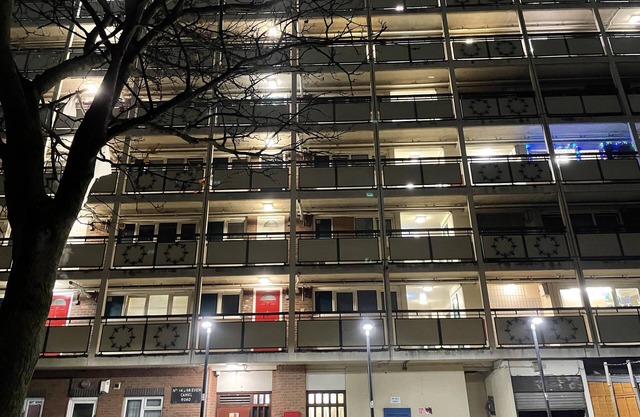 Walk to Lcy Airport/Excel/dlr 1Br Flat