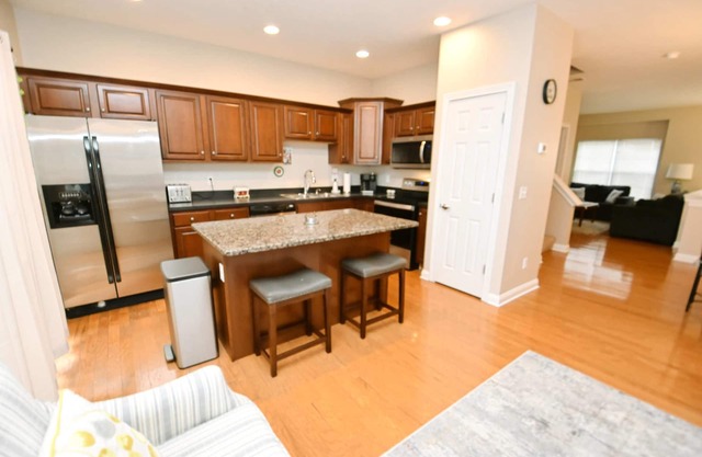 Walk to Notre Dame! Spacious 3BR Townhome w/Garage & Family-Friendly Amenities(